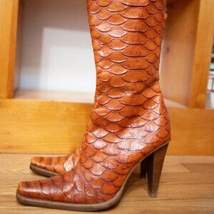 Spaziomoda Bologna Vintage Orange Alligator Vero Cuoio Size 37 boots